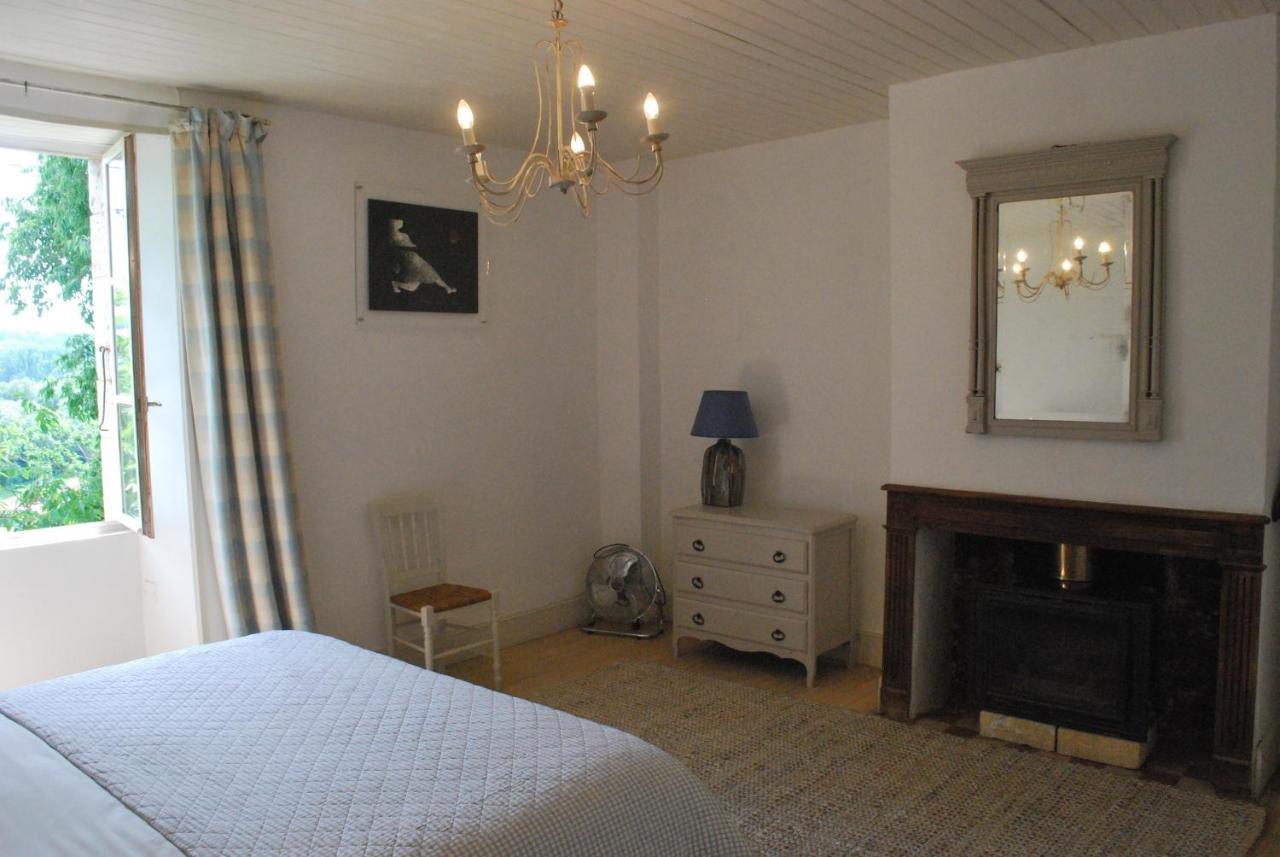 La Ferme De Roquedure Otel Montfaucon  Dış mekan fotoğraf